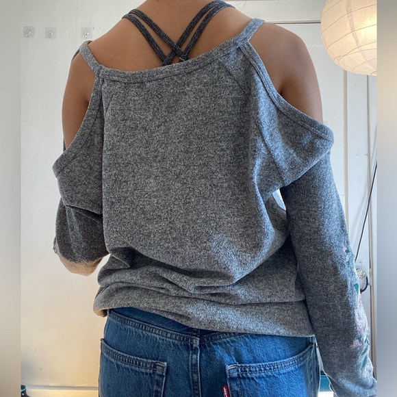 Urban heritage grey embroidered sweater - Picture 2 of 3